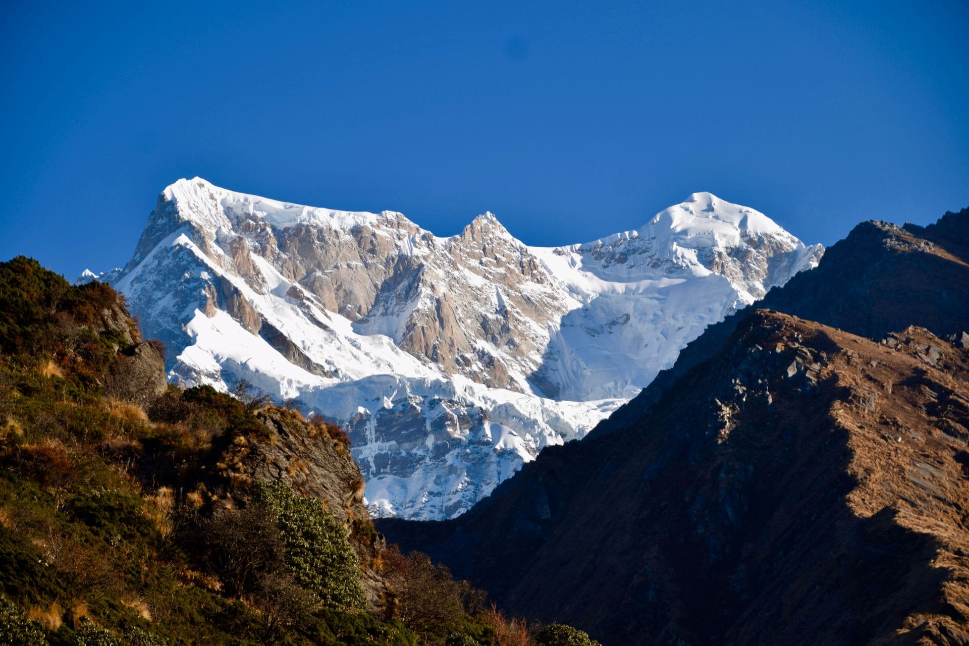 Best Time for Manaslu Circuit Trek 2027 Season & Weather Guide